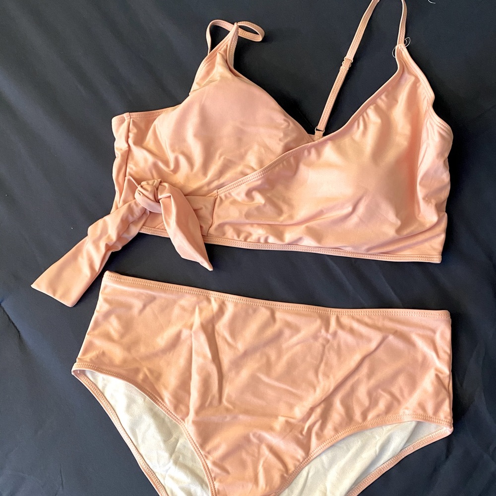 NWT SHEIN Two-Piece Bathing Suit